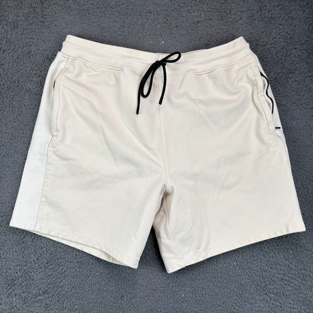 Fabletics Mens XL Cream French Terry Training Shorts SO2044091-1429-15050